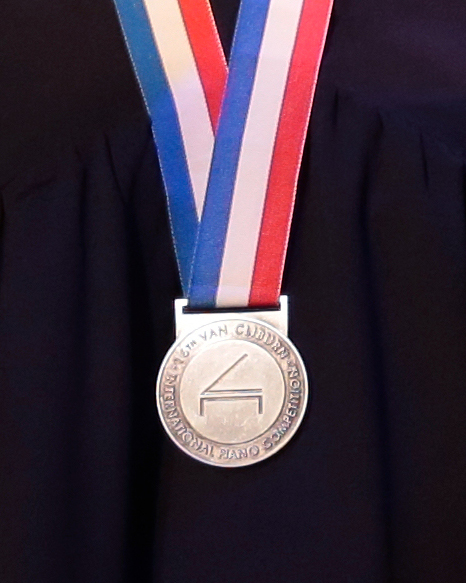 close up of the Van Cliburn silver medal