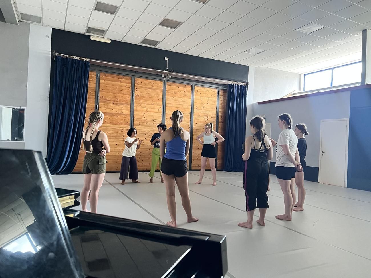 Dancers in a studio in Italy